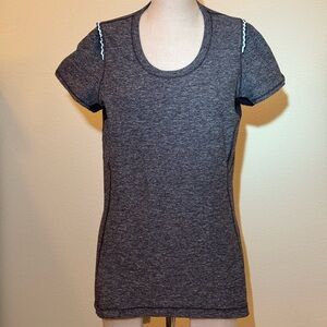 Like New Lululemon Star Runner Short Sleeve Top Size 8